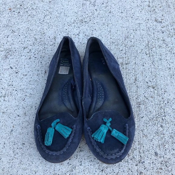 Dr. Scholl's navy moccasins - Picture 1 of 3